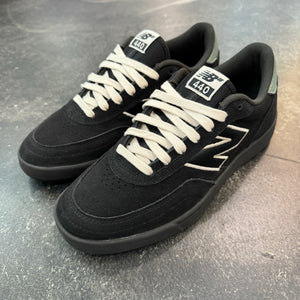 New Balance Numeric 440 V2 Black/White