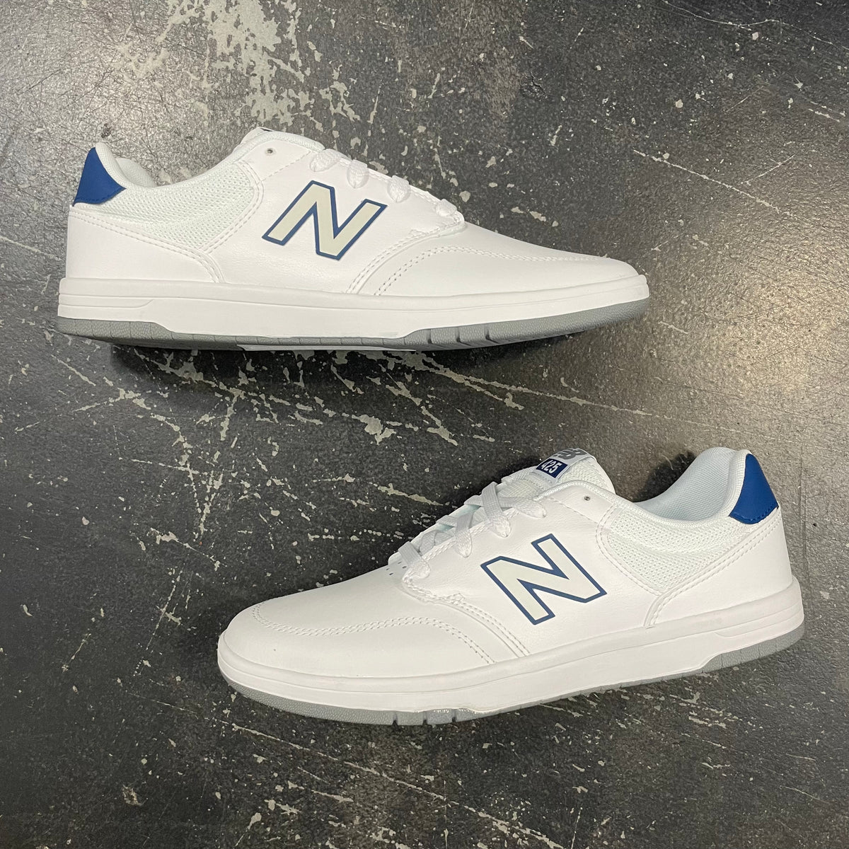 New Balance Numeric 425 White/Blue – 561 Skate