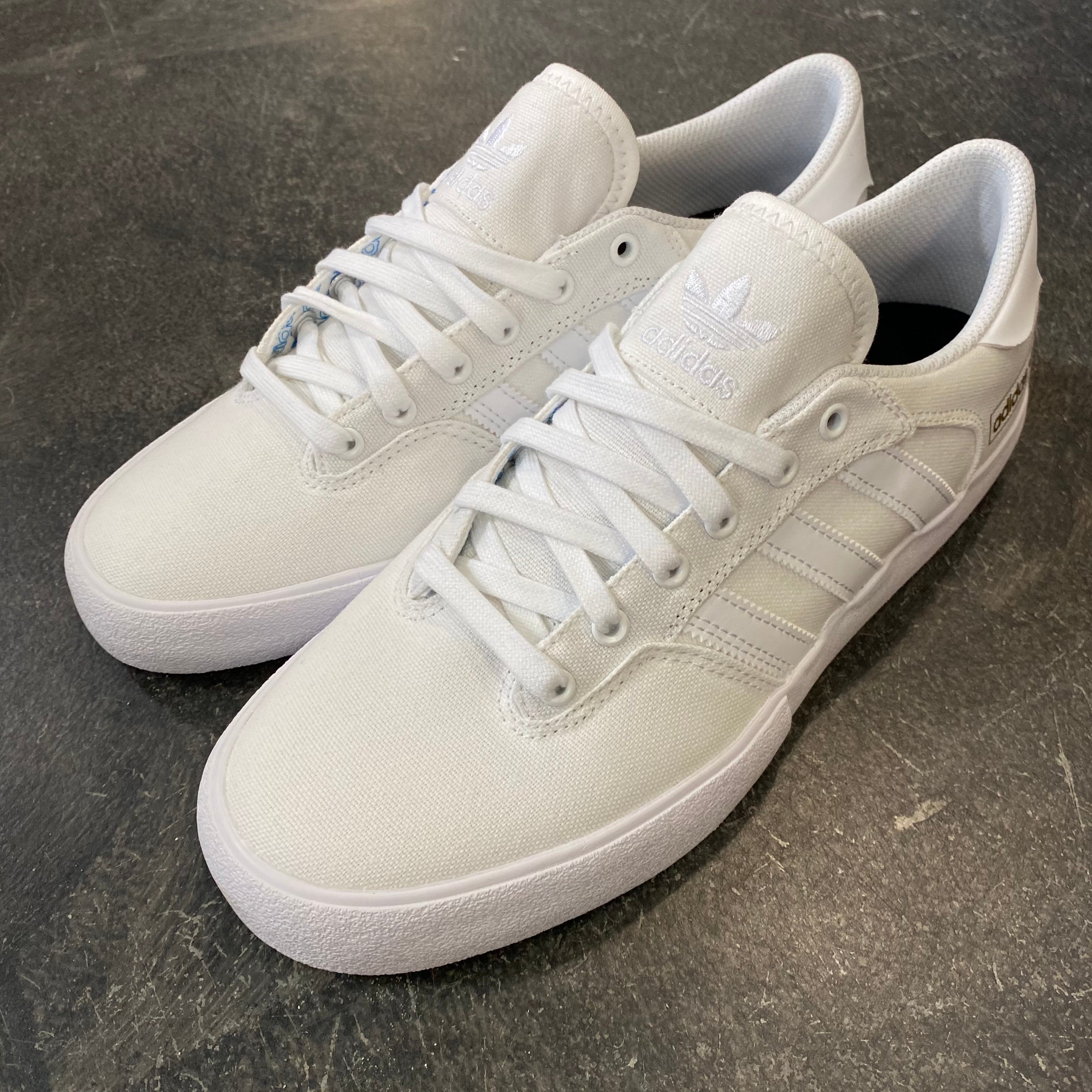 Adidas Matchbreak Super White/White Canvas – 561